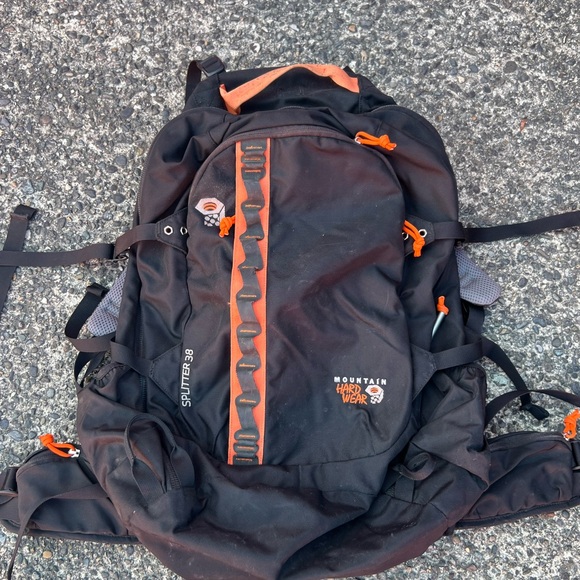 Mountain Hardwear Black and Orange Men's Backpack - Picture 1 of 9